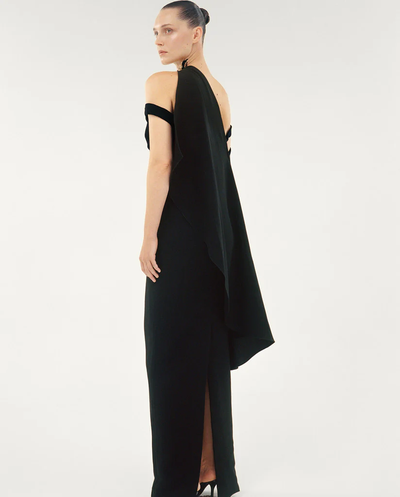 CREPE CAPE WITH EMBROIDERED BROCHE - Image 4