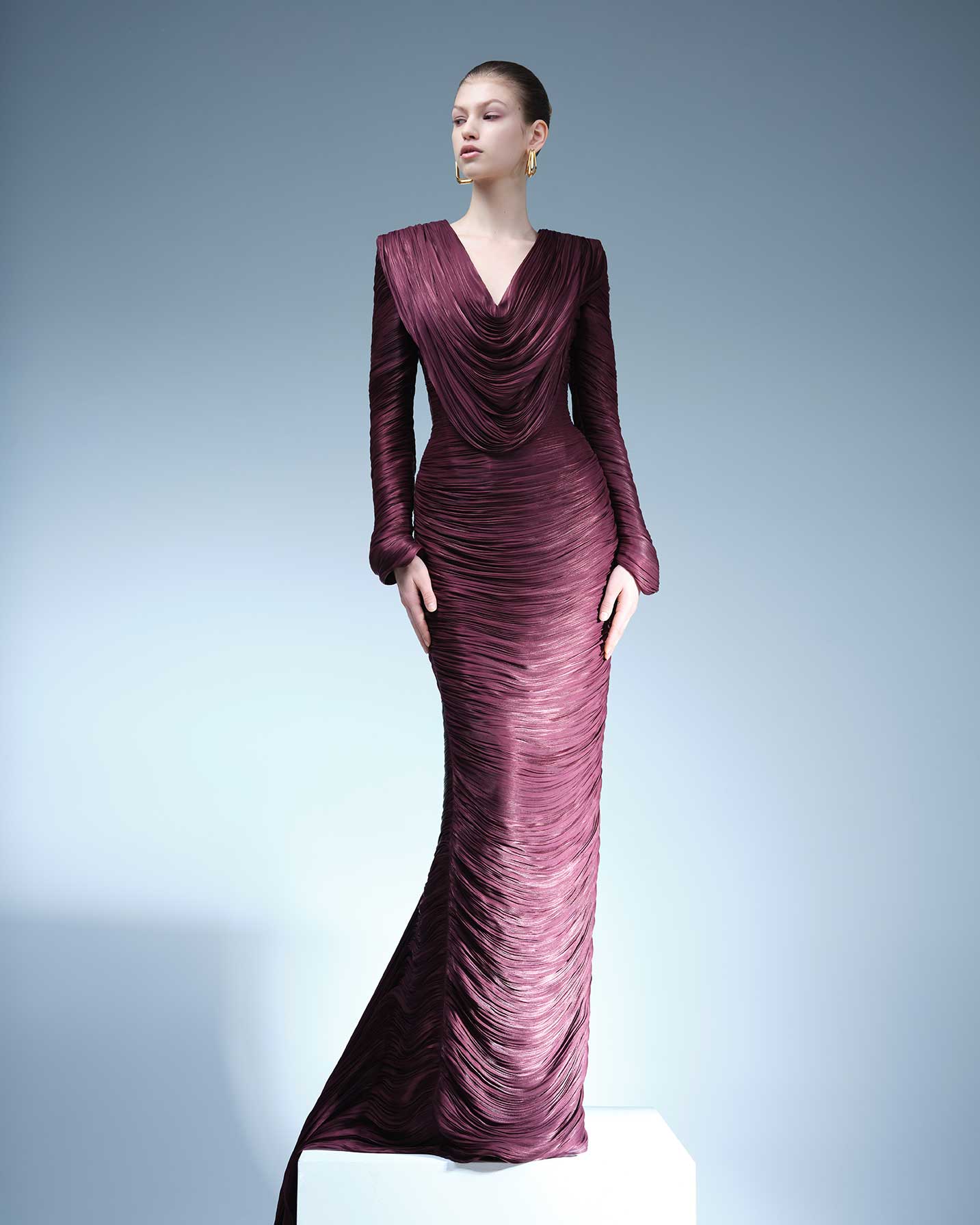 HAND PLEATED LONG SLEEVES SILK GOWN WITH FRONT CAPE - Image 3