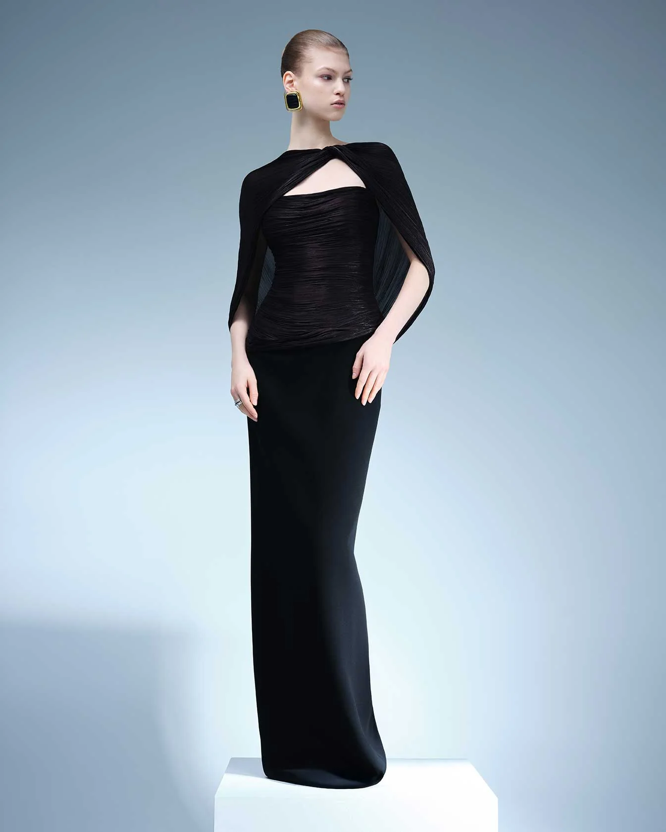 HAND-PLEATED SILK FABRIC AND CREPE SKIRT WITH A DETACHABLE CAPE - Image 2