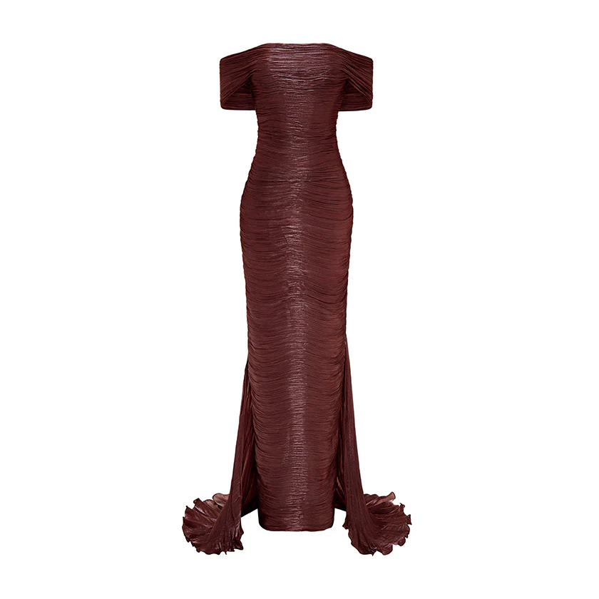 HAND PLEATED SILK WITH TAIL GOWN - Image 9