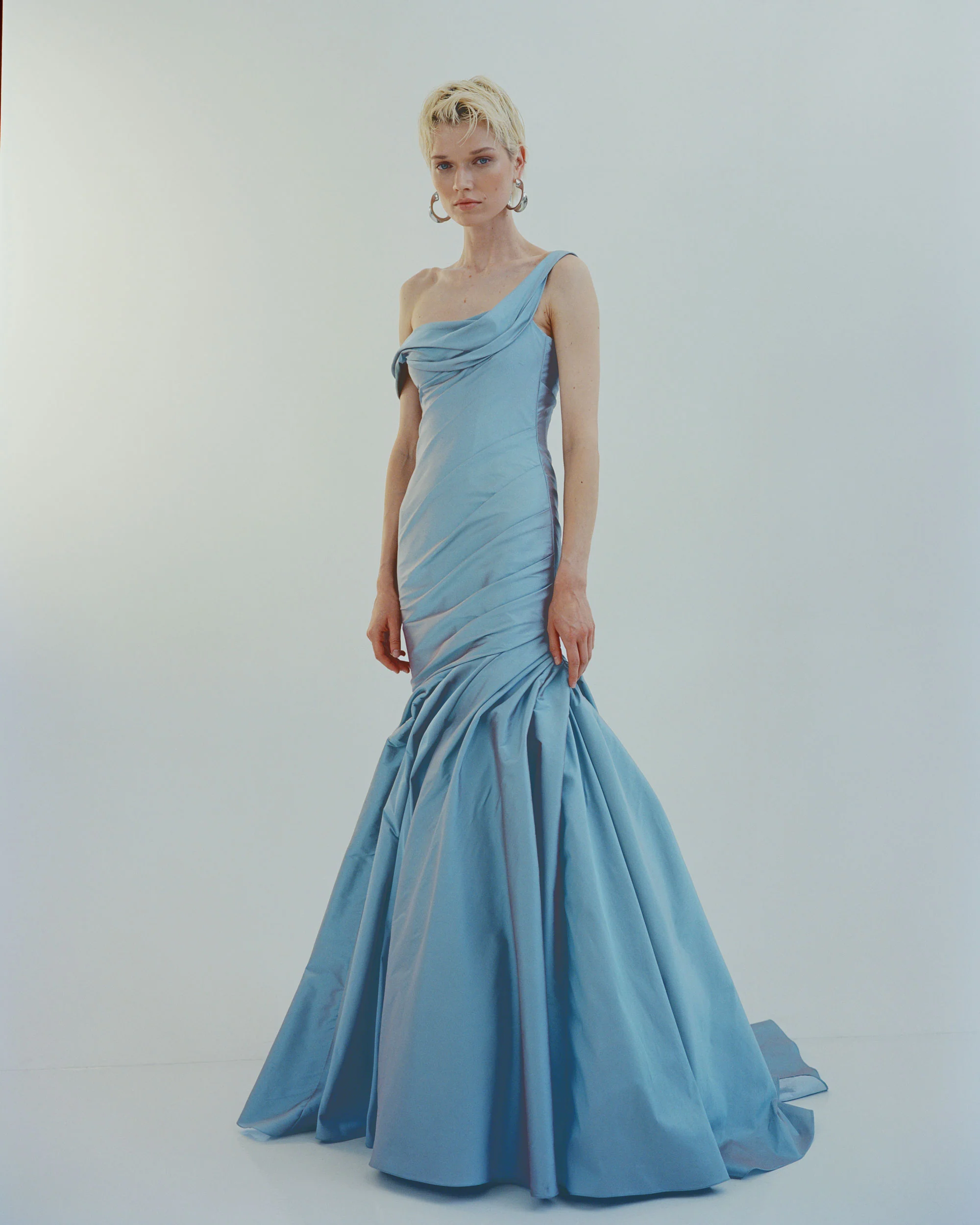 LOURDES - ASYMMETRICAL TWO-TONE TAFFETA FISH-CUT GOWN - Image 2