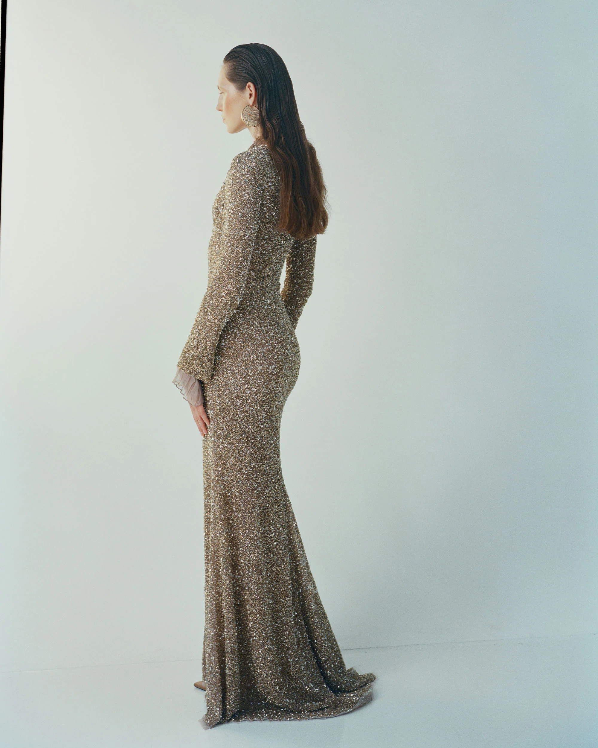 MILAGROS - LONG-SLEEVED EMBROIDERED GOWN WITH STRUCTURED COLLAR - Image 3