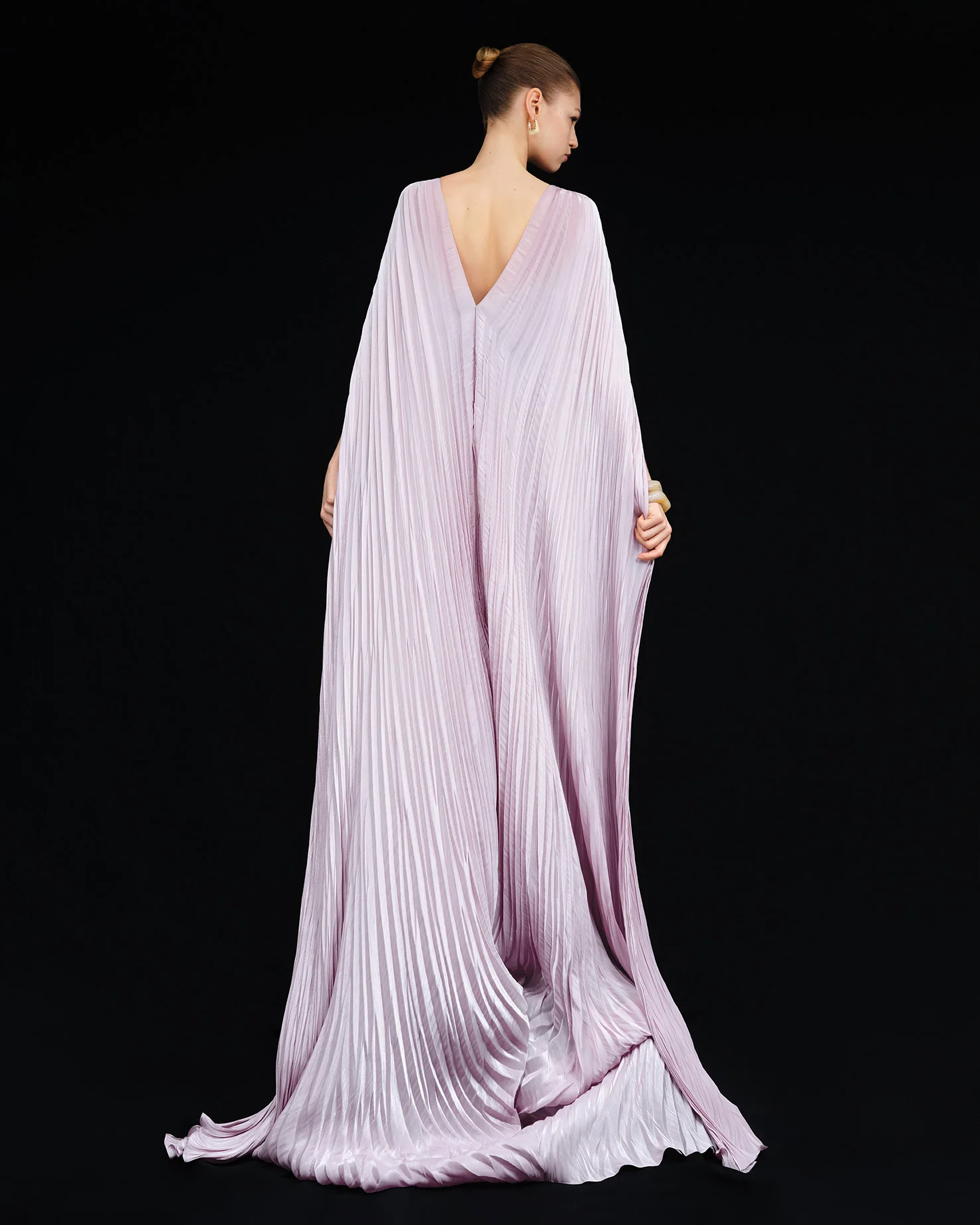 RUCHED STRAPLESS SILK GOWN WITH CAPE - Image 3