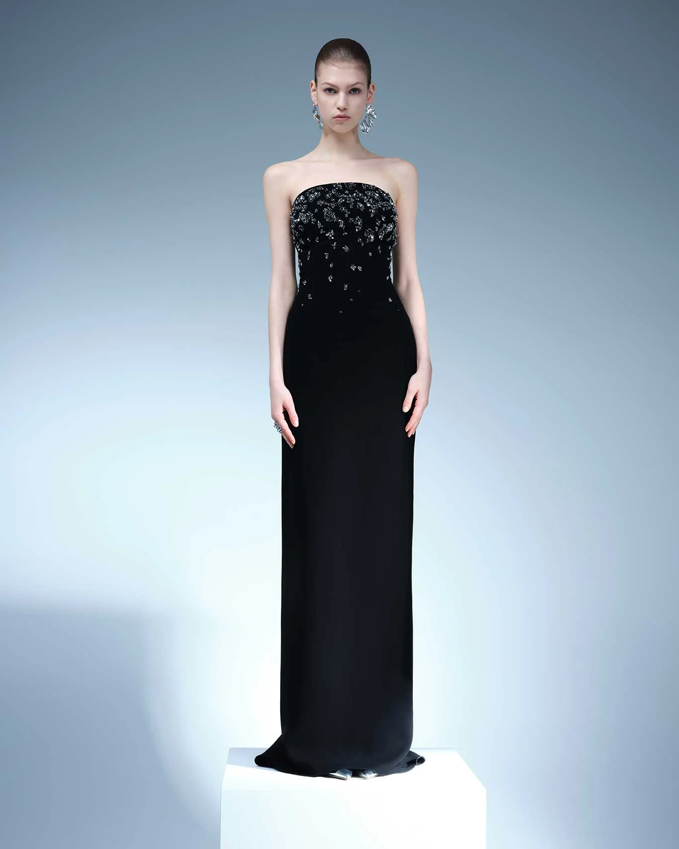 STRAPLESS CREPE GOWN WITH FRONT EMBROIDERY - Image 2