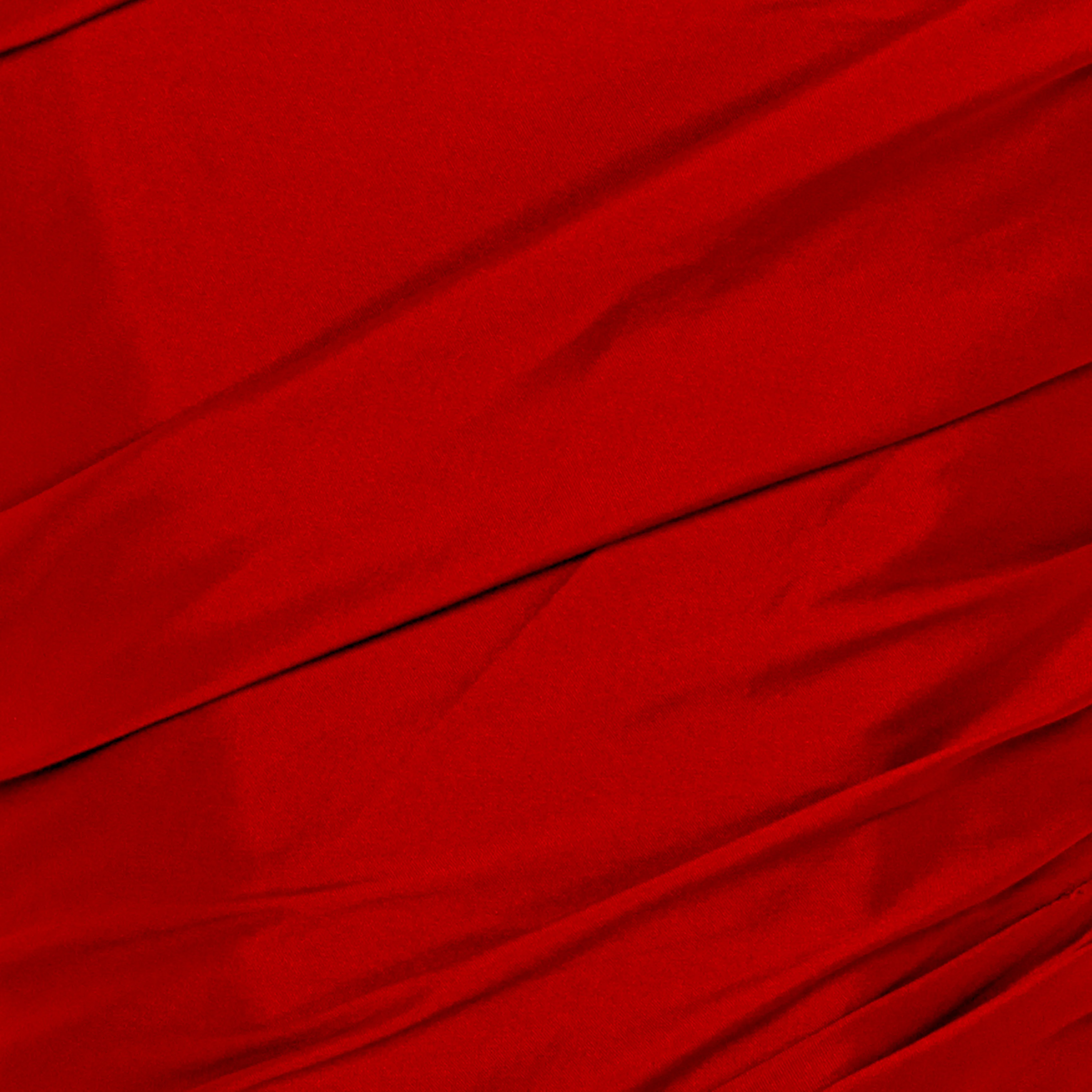 Strapless draped taffeta gown with side tail - Image 4