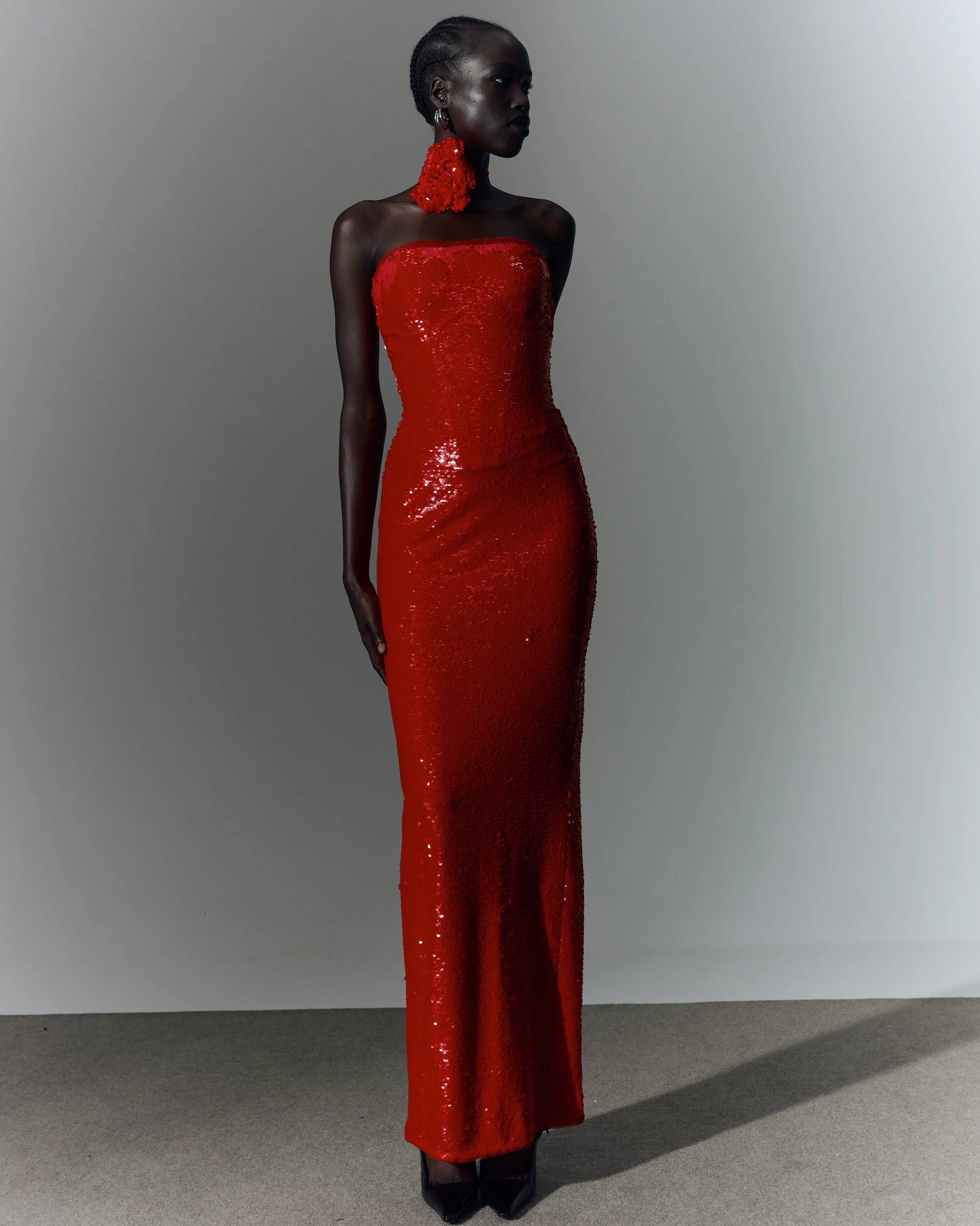 Strapless full Payette fitted gown with flower neck piece - Image 2