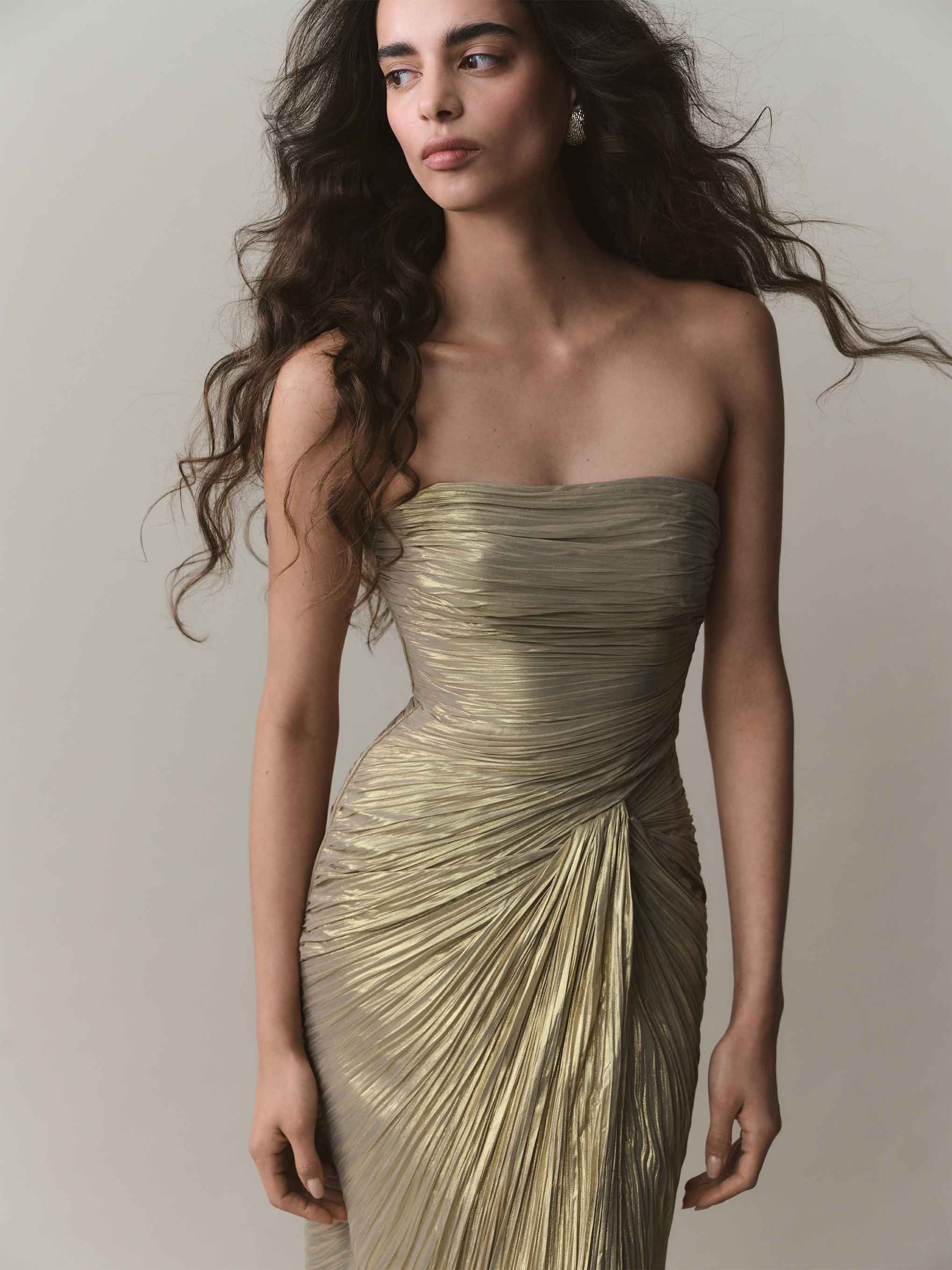 Strapless Pleated Silk Dress With Slit And Detachable Cape - Image 8