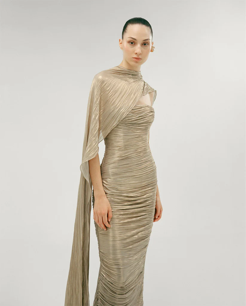 STRAPLESS SILK HAND PLEATED DRESS WITH HAND PLEATED CAPE - Image 3